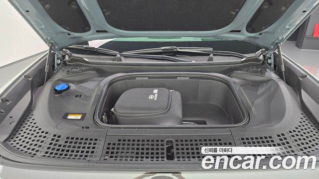 Hyundai Ioniq9 Performance Type AWD 6-Seater Calligraphy - фото 4