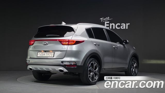 Kia Sportage The Bold Diesel 2.0 2WD Prestige - фото 1