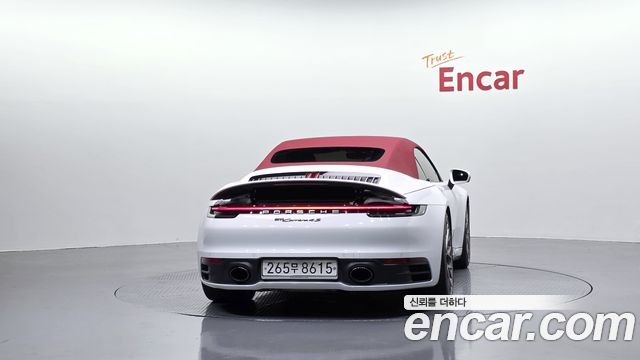Porsche 911 Carrera 4S Cabriolet - фото 2