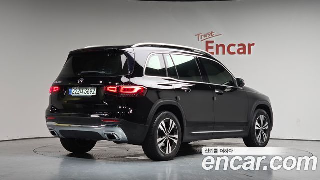 Mercedes-Benz GLB-Class X247 GLB220 - фото 0