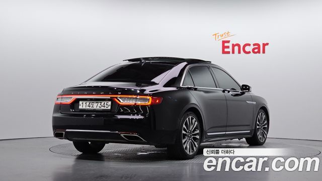 Lincoln Continental 10-го поколения 3.0 AWD - фото 1