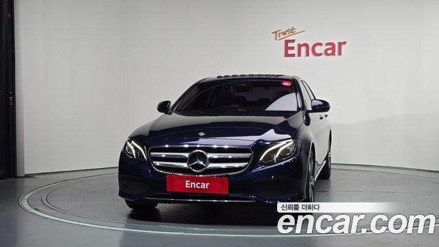 Mercedes-Benz E-Class W213 E300 Avantgarde - фото 2