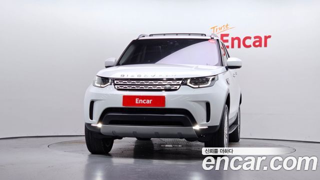 Land Rover Discovery 3.0 TD6 HSE Luxury - фото 2