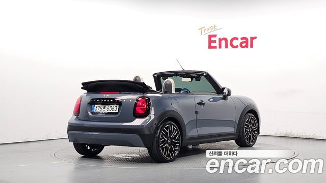 Mini Cooper Convertible S 4-го поколения Favoured - фото 1