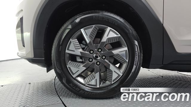 SsangYong Torres EVX E7 - фото 3