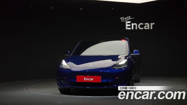 Tesla Model 3 Standard Range Plue RWD - фото 2