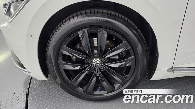 Volkswagen Arteon 2.0 TDI Prestige - фото 4