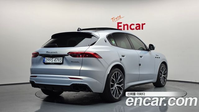 Maserati Grecale 2.0 AWD Modena - фото 1