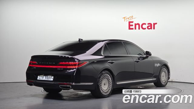 Genesis G90 3.8 AWD Premium Luxury - фото 1