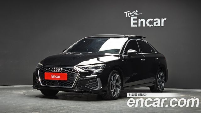 Audi A3 40 TFSI Premium - фото 0