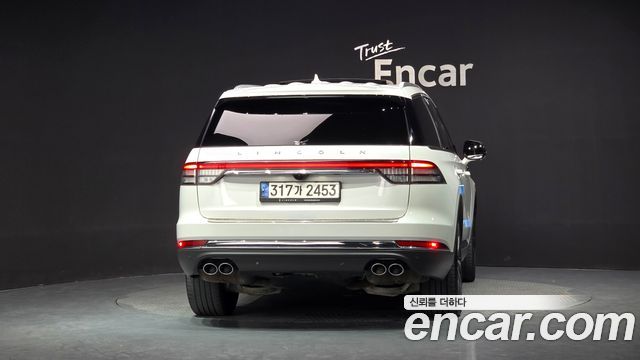 Lincoln Aviator 2-го поколения 3.0 Reserve AWD - фото 3