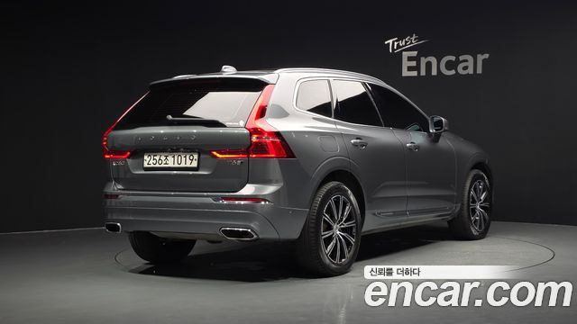 Volvo XC60 2-го поколения T6 Inscription - фото 0