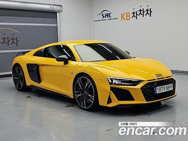 Audi R8 5.2 V10 Performance Coupe - фото 3