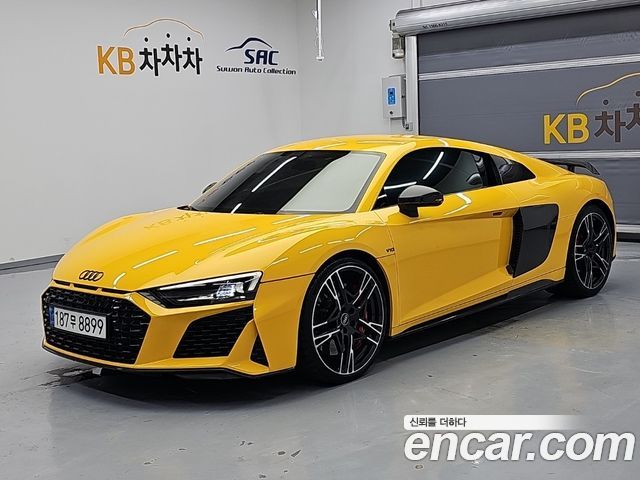 Audi R8 5.2 V10 Performance Coupe - фото 4
