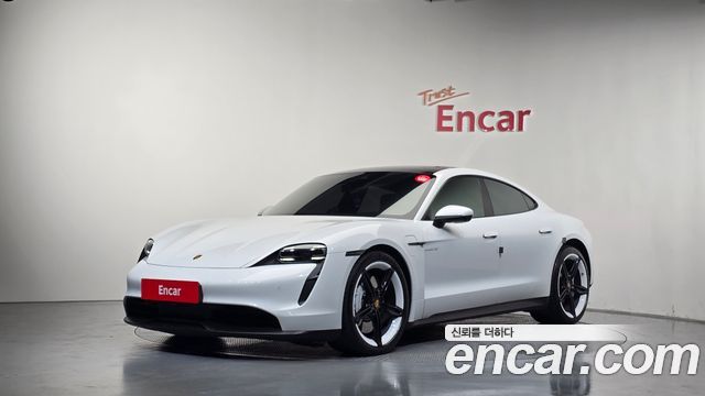 Porsche Taycan Base - фото 0