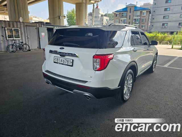 Ford Explorer 6-го поколения 2.3 LimIted 4WD - фото 3