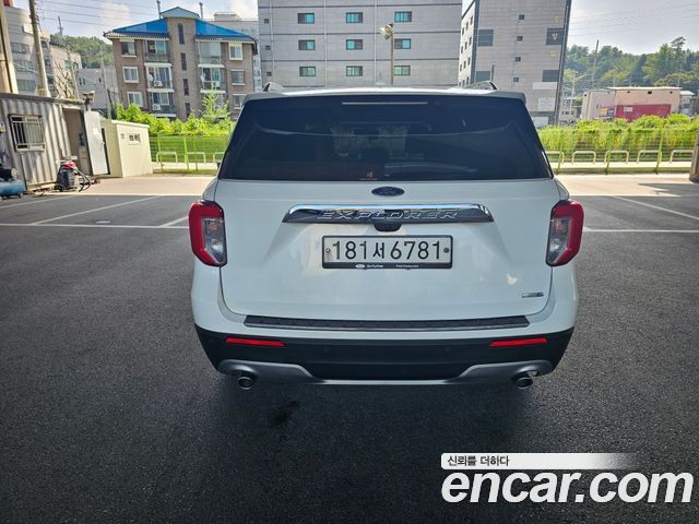 Ford Explorer 6-го поколения 2.3 LimIted 4WD - фото 4