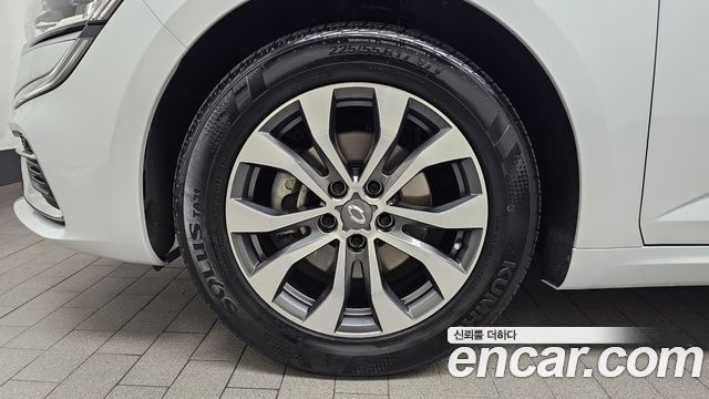 Renault Samsung SM6 New 1.3 TCe Feel - фото 4
