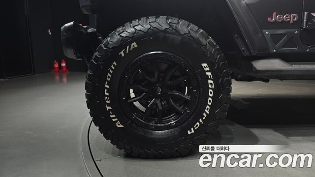 Jeep Wrangler JL 2.0 Rubicon 4Door - фото 4