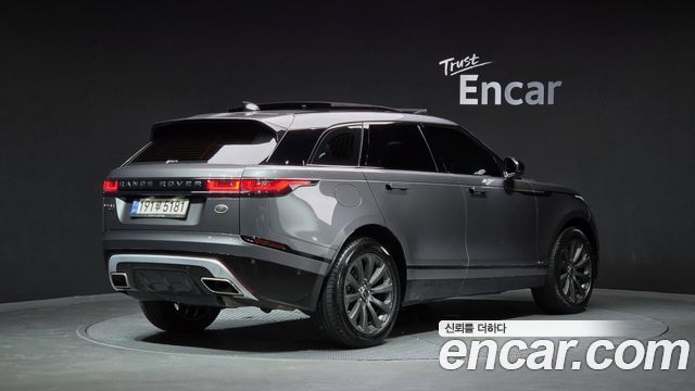Land Rover Range Rover Velar 3.0 D300 R-Dynamic SE - фото 1