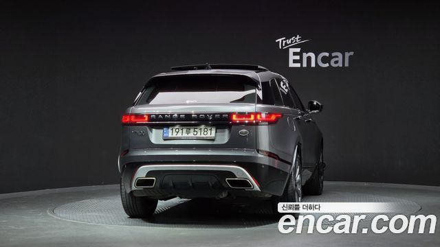Land Rover Range Rover Velar 3.0 D300 R-Dynamic SE - фото 3