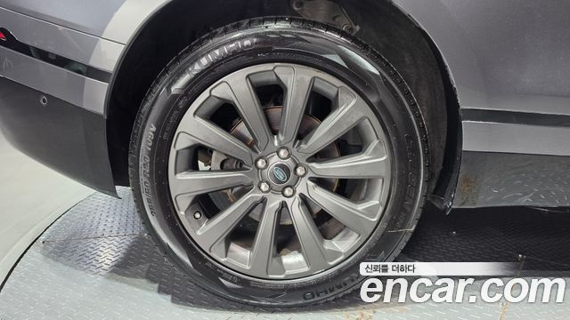 Land Rover Range Rover Velar 3.0 D300 R-Dynamic SE - фото 4