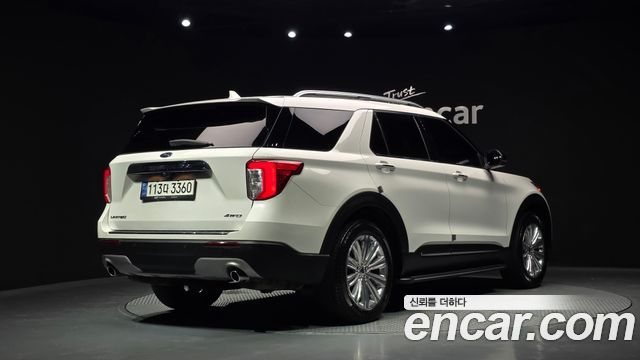 Ford Explorer 6-го поколения 2.3 LimIted 4WD - фото 1