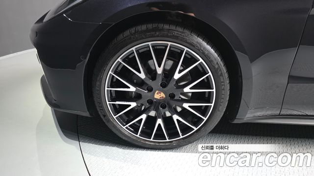 Porsche Panamera 2.9 AWD - фото 4