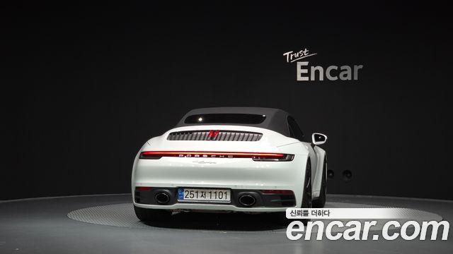 Porsche 911 Carrera Cabriolet - фото 3