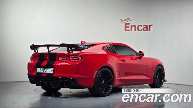 Chevrolet (GM Daewoo) Camaro New SS 6.2 V8 Volcano Red - фото 1