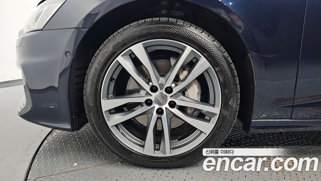 Audi A6 C8 45 TDI Quattro Premium - фото 3