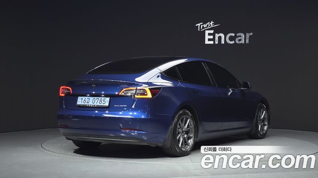 Tesla Model 3 Long Range AWD - фото 1