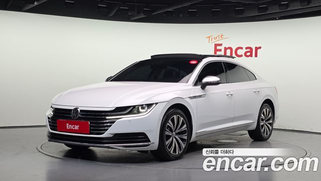 Volkswagen Arteon 2.0 TDI Premium - фото 0