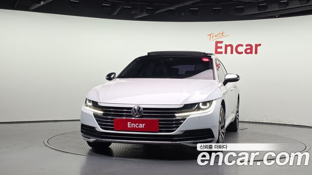 Volkswagen Arteon 2.0 TDI Premium - фото 2