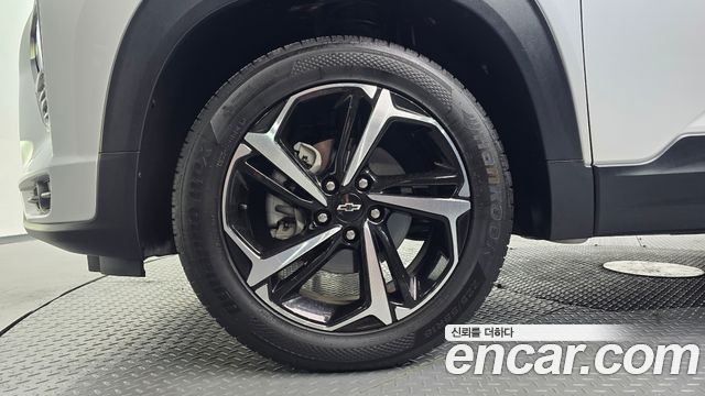 Chevrolet (GM Daewoo) Trailblazer 1.3 Turbo 4WD RS - фото 4