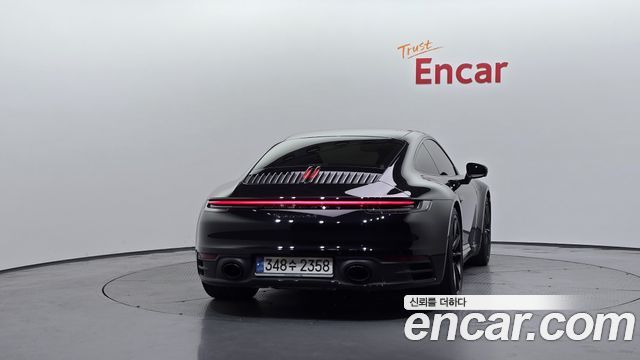 Porsche 911 Carrera 4S - фото 3