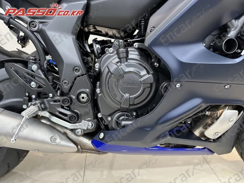 Yamaha Yzf R7 - фото 4