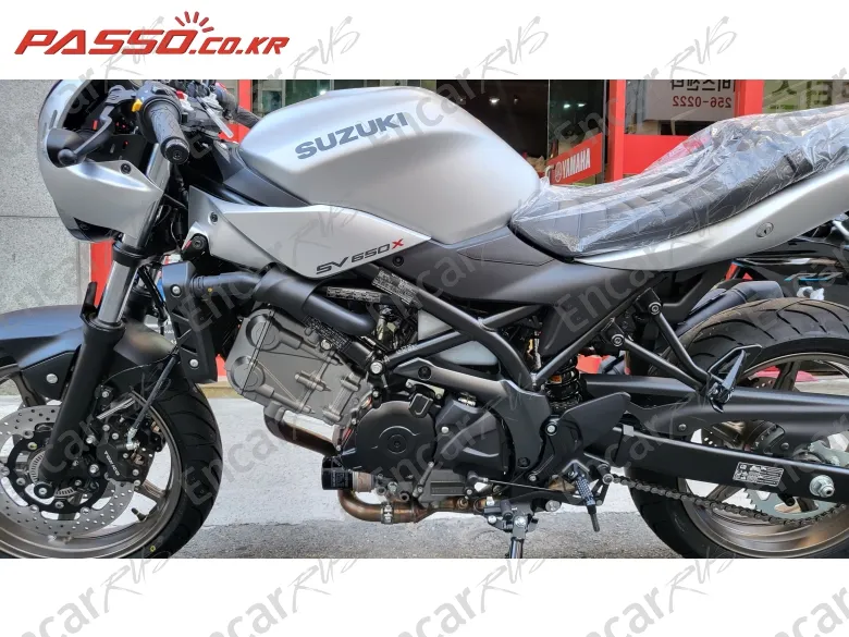 Suzuki Sv 650 X - фото 4