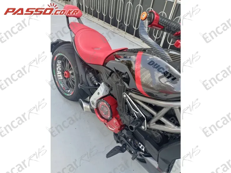 Ducati X Diavel - фото 3