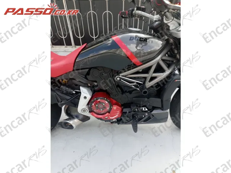Ducati X Diavel - фото 4