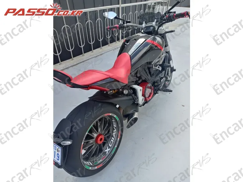 Ducati X Diavel - фото 5