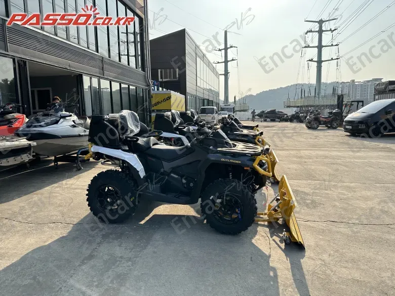 Brp Can-Am Outlander Max St P 1000 - фото 0
