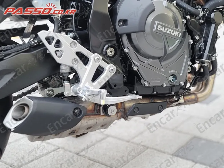 Suzuki Gsx 8 S - фото 6