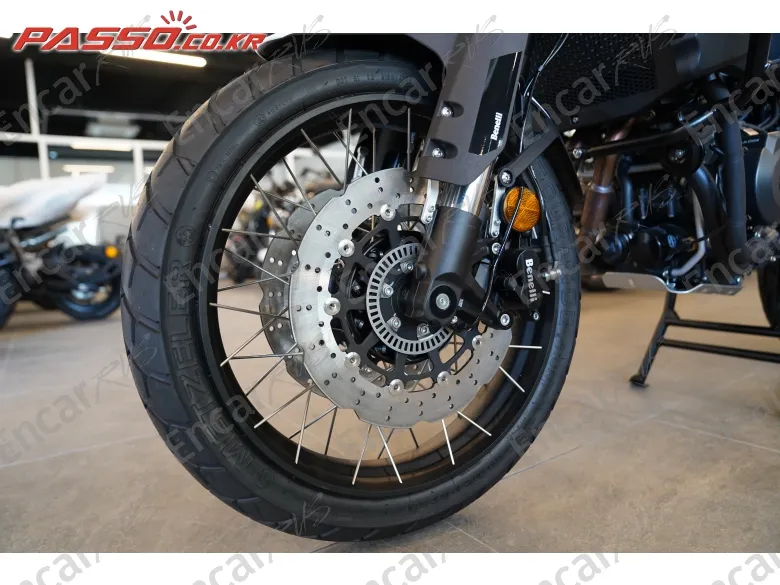 Benelli Trk 502 X - фото 5