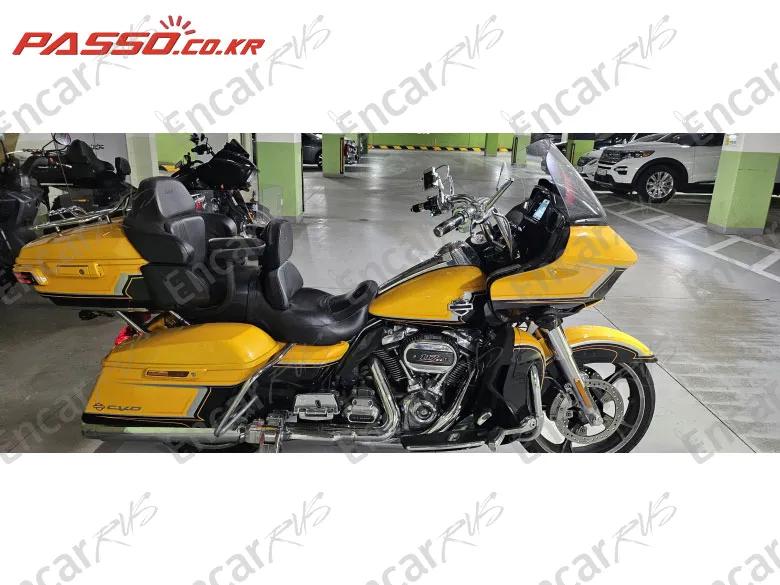 Harley-Davidson Fltruse Cvo Road Glide Ultra - фото 0
