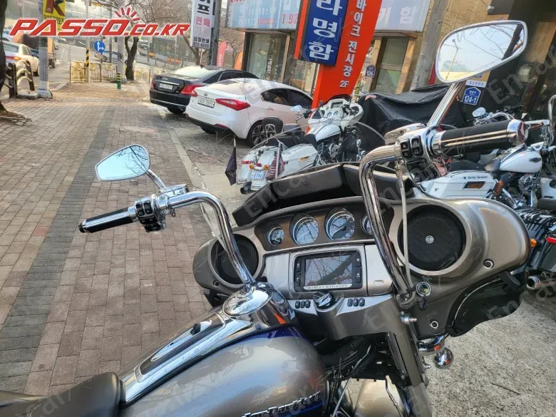 Harley-Davidson Flhtkse Cvo Limited - фото 3