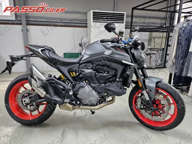 Ducati Monster 937 - фото 0