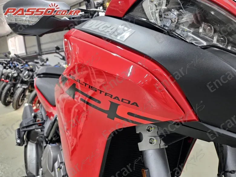 Ducati Multistrada V2 S - фото 2