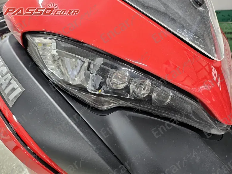 Ducati Multistrada V2 S - фото 3