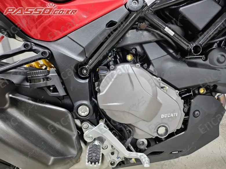 Ducati Multistrada V2 S - фото 4